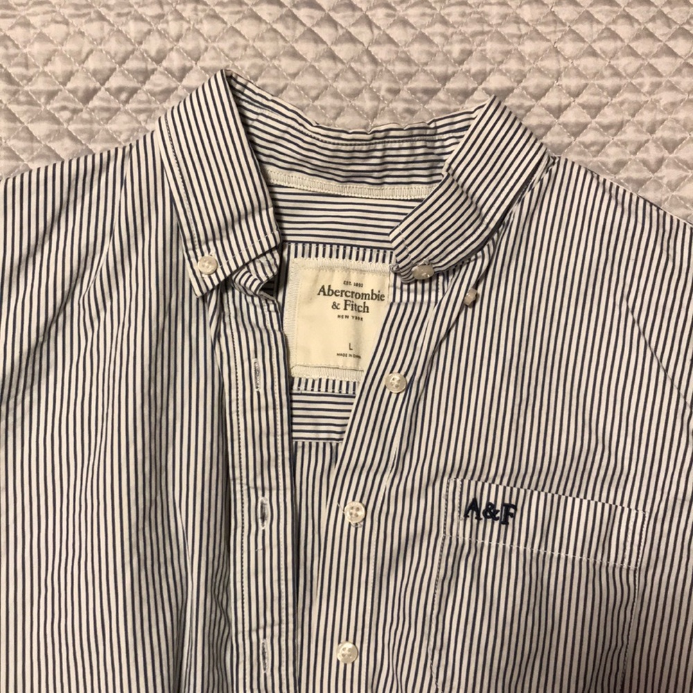 Striped A&F button up - Picture 2 of 2